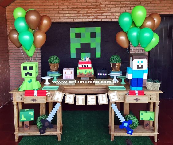 Bolo de aniversário Minecraft  Aniversário minecraft, Bolos de